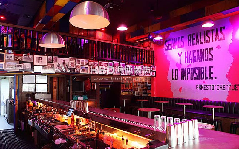 酒吧裝修吧臺設(shè)計(jì).jpg 酒吧裝修吧臺設(shè)計(jì).jpg