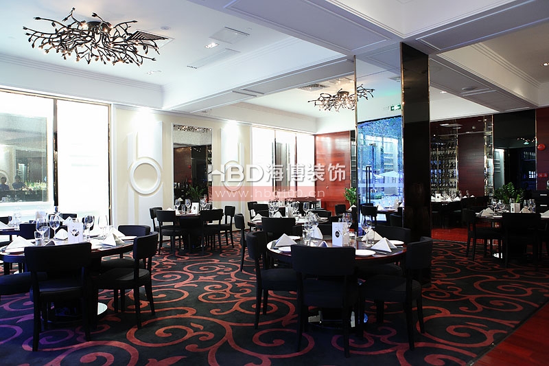 西餐廳裝修設(shè)計,用餐區(qū)裝修設(shè)計.jpg 西餐廳裝修設(shè)計,用餐區(qū)裝修設(shè)計.jpg