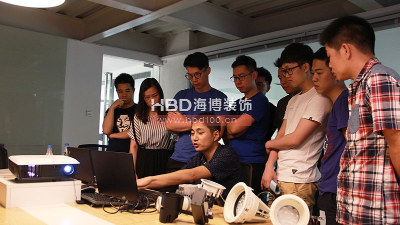 曲偉天培訓(xùn)會(huì),照明設(shè)計(jì)手法培訓(xùn)會(huì),海博裝飾.jpg 曲偉天培訓(xùn)會(huì),照明設(shè)計(jì)手法培訓(xùn)會(huì),海博裝飾.jpg