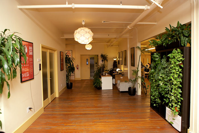 小型辦公室設計方案,簡約辦公室裝修,廣州裝修設計公司,辦公室設計.jpg 小型辦公室設計方案,簡約辦公室裝修,廣州裝修設計公司,辦公室設計.jpg