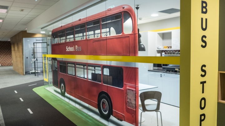 創(chuàng)意辦公室裝修,廣州裝修設計公司,海博裝飾.jpg 創(chuàng)意辦公室裝修,廣州裝修設計公司,海博裝飾.jpg