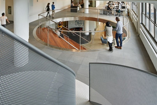 辦公室裝修設(shè)計(jì),木飾面材料,廣州裝修公司,科技公司辦公室.jpg 辦公室裝修設(shè)計(jì),木飾面材料,廣州裝修公司,科技公司辦公室.jpg