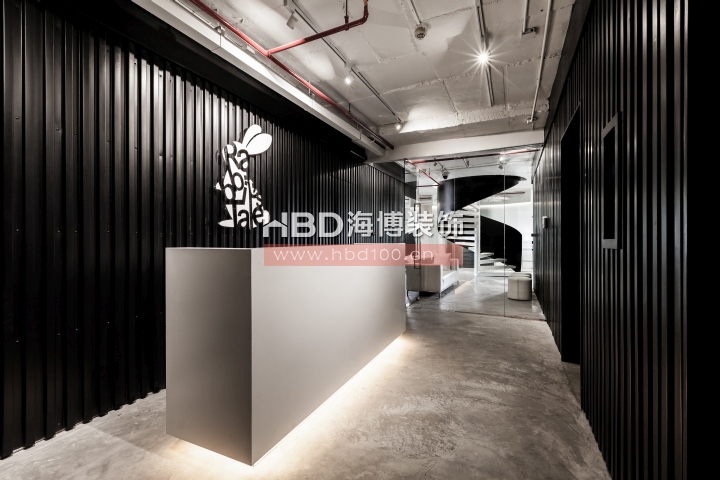 純黑白辦公設(shè)計(jì),廣州裝修設(shè)計(jì)公司,辦公室裝修風(fēng)格,海博裝飾jpg 純黑白辦公設(shè)計(jì),廣州裝修設(shè)計(jì)公司,辦公室裝修風(fēng)格,海博裝飾jpg