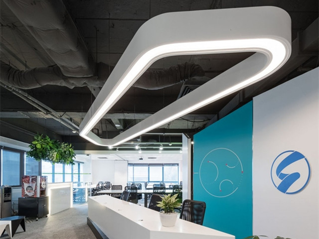 科技公司辦公室設(shè)計(jì),廣州裝飾公司,創(chuàng)意辦公室空間,海博裝飾.jpg 科技公司辦公室設(shè)計(jì),廣州裝飾公司,創(chuàng)意辦公室空間,海博裝飾.jpg