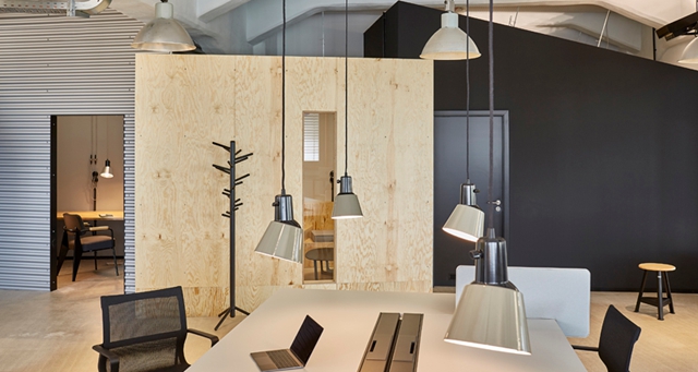 簡約風辦公室裝修設計,現(xiàn)代辦公裝修風格,廣州裝飾公司,海博裝飾.jpg 簡約風辦公室裝修設計,現(xiàn)代辦公裝修風格,廣州裝飾公司,海博裝飾.jpg