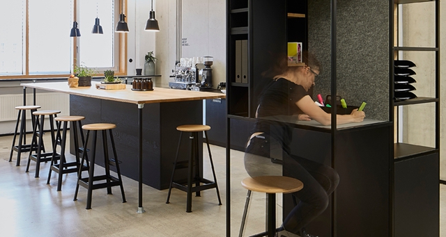 簡約風辦公室裝修設計,現(xiàn)代辦公裝修風格,廣州裝飾公司,海博裝飾.jpg 簡約風辦公室裝修設計,現(xiàn)代辦公裝修風格,廣州裝飾公司,海博裝飾.jpg