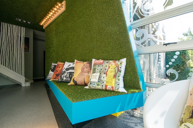 創(chuàng)意辦公室裝修設(shè)計(jì)方案.jpg 創(chuàng)意辦公室裝修設(shè)計(jì)方案.jpg