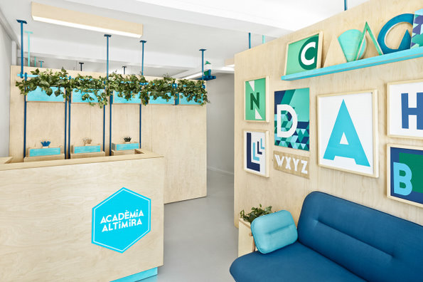 小清新風(fēng)格辦公室裝修設(shè)計(jì).jpg 小清新風(fēng)格辦公室裝修設(shè)計(jì).jpg