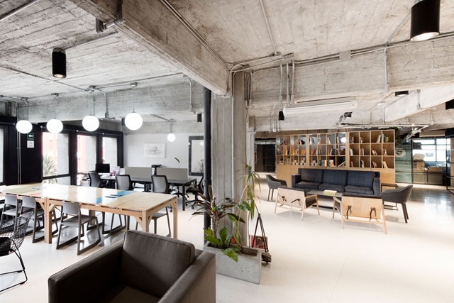loft風格辦公室裝修設(shè)計.jpg