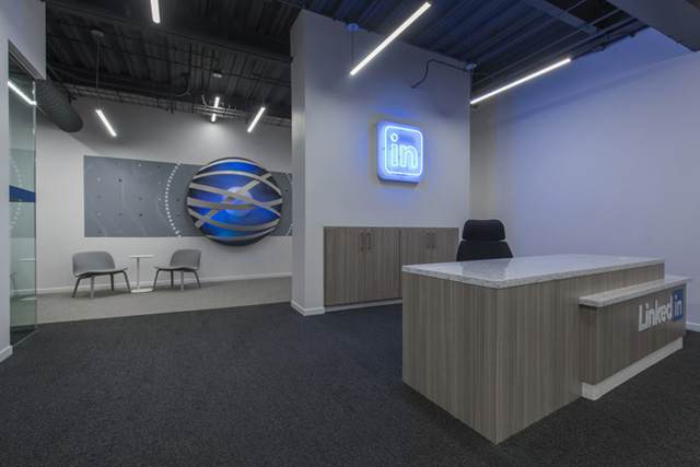 辦公室裝修設(shè)計(jì)風(fēng)格.jpg 辦公室裝修設(shè)計(jì)風(fēng)格.jpg