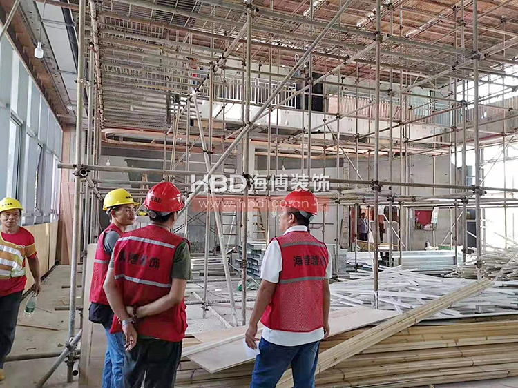 海博裝飾施工項(xiàng)目現(xiàn)場.jpg