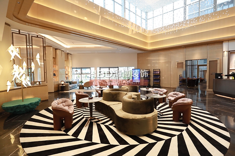 廣州售樓中心裝修設(shè)計(jì).jpg